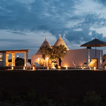Trulli Vigna Lamafico & Pool