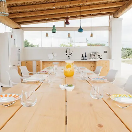 Trulli Vigna Lamafico & Pool 3* 폴리나노 아마레